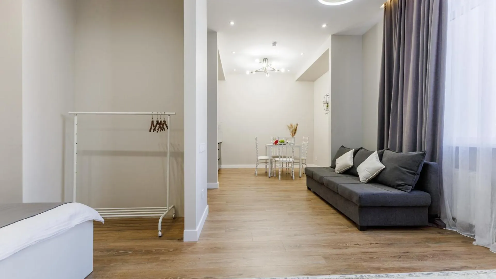 Apartment Новая Однокомнатная Квартира - 273 Nur-Sultan